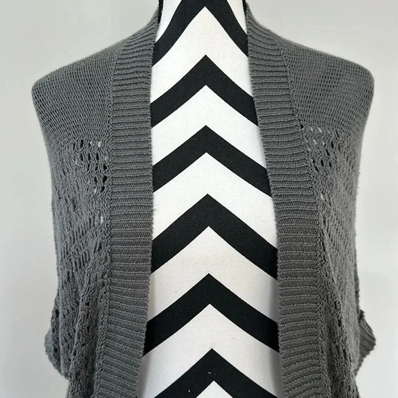 Pink Rose Grey Cardigan Sweater Sz XS - Picture 2 of 5